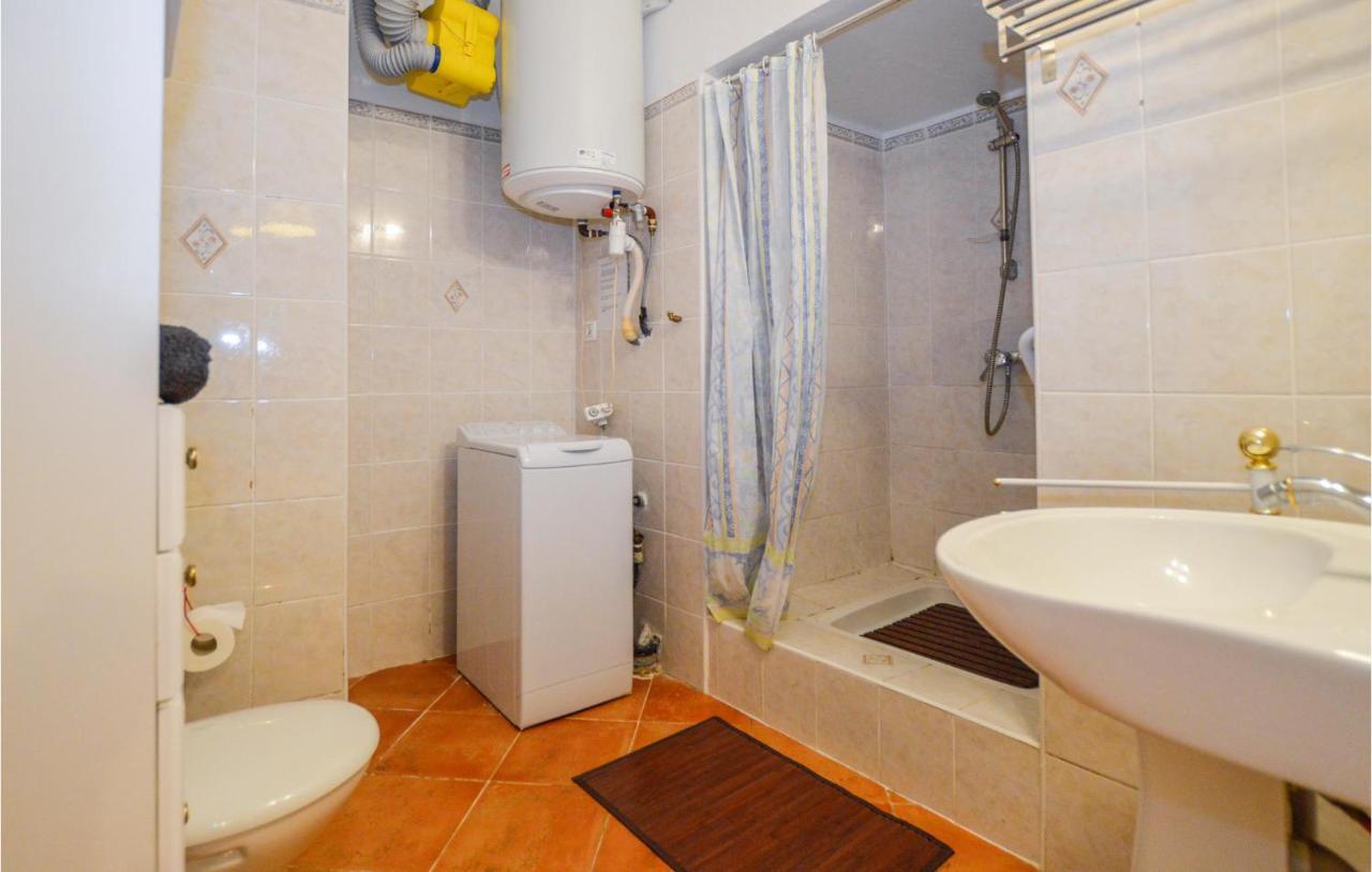 Nice Apartment In Zonza With Kitchenette Exteriör bild